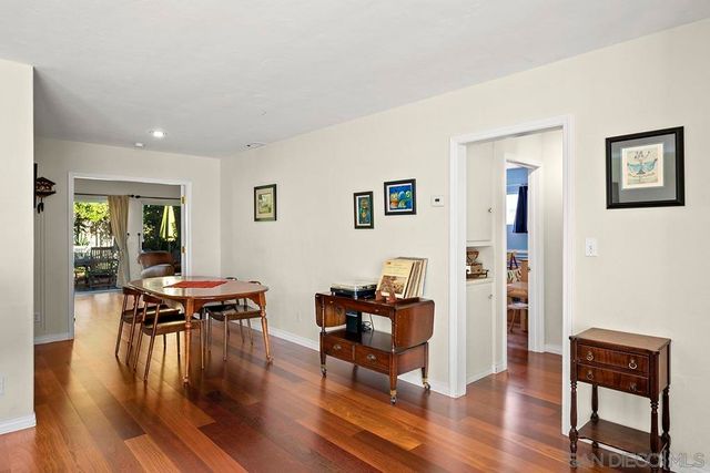 2711 Deerpark, San Diego, CA 92110