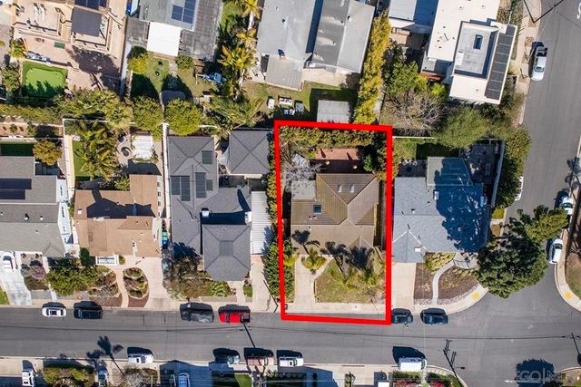 2711 Deerpark, San Diego, CA 92110