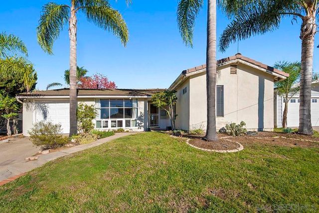 2711 Deerpark, San Diego, CA 92110