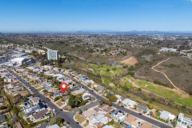 2711 Deerpark, San Diego, CA 92110