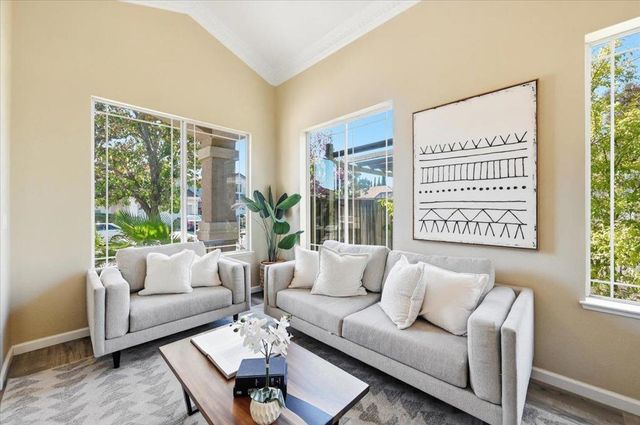 34637 Arroyo Drive, Union City, CA 94587