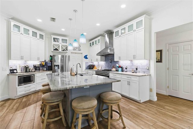 1814 97TH STREET NW, Bradenton, FL 34209