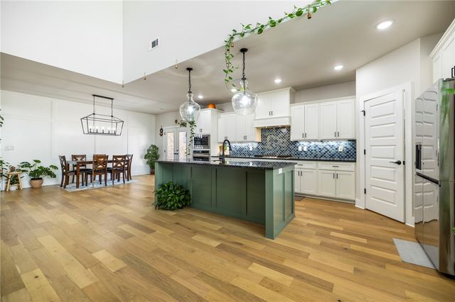 1211 Longbourn Drive, Centerton, AR 72719