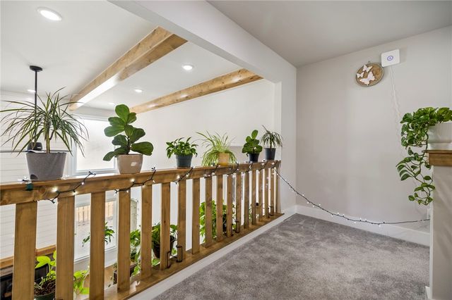 1211 Longbourn Drive, Centerton, AR 72719