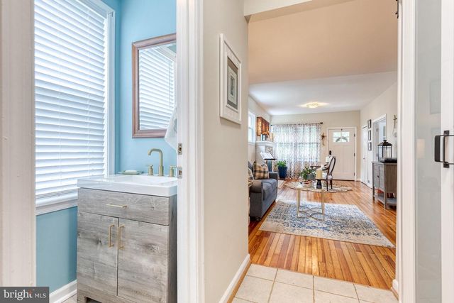 222 WARREN RD, Cockeysville, MD 21030