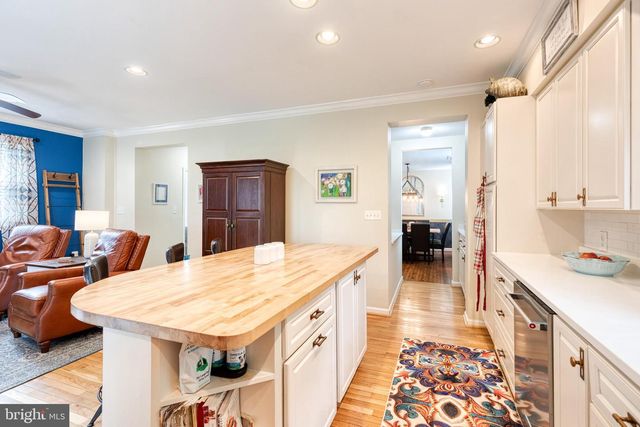 222 WARREN RD, Cockeysville, MD 21030