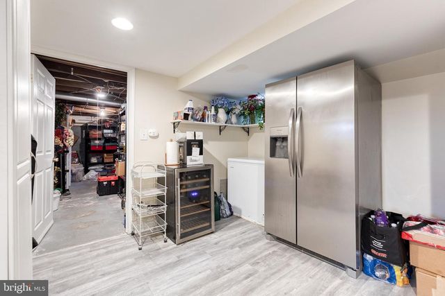 222 WARREN RD, Cockeysville, MD 21030