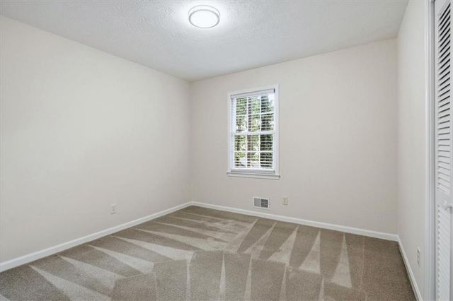 223 Shiloh Run NW, Kennesaw, GA 30144