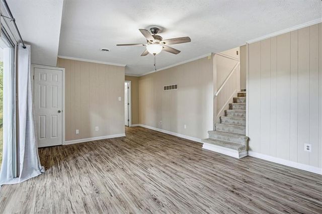 223 Shiloh Run NW, Kennesaw, GA 30144