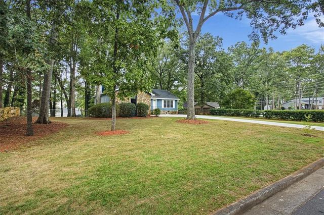 223 Shiloh Run NW, Kennesaw, GA 30144