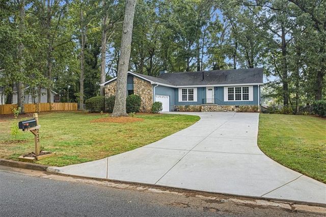 223 Shiloh Run NW, Kennesaw, GA 30144