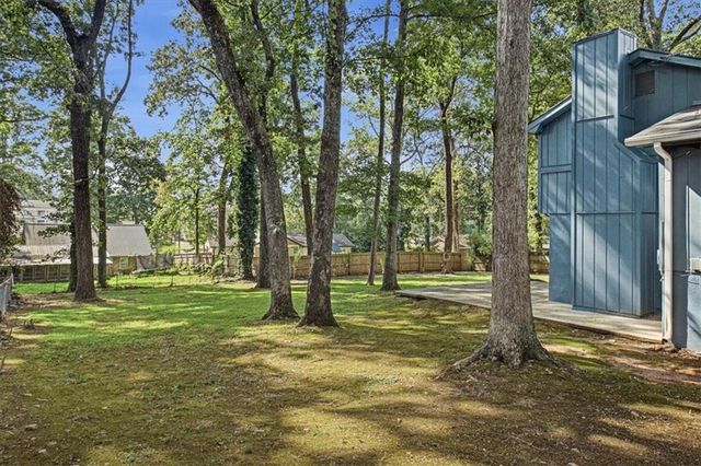 223 Shiloh Run NW, Kennesaw, GA 30144