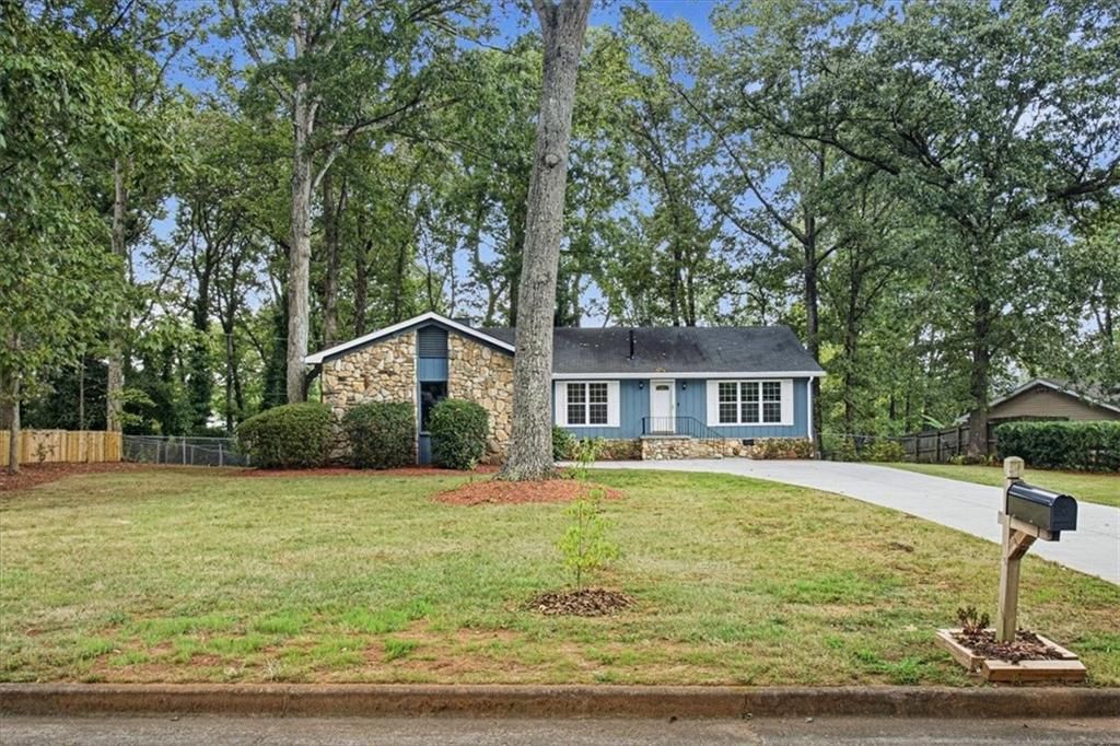 223 Shiloh Run NW, Kennesaw, GA 30144