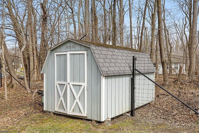 14 Grove Street, Rocky Hill Boro, NJ 08553