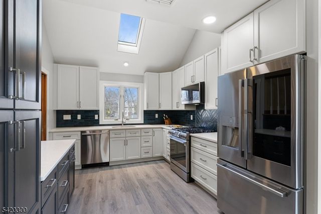 14 Grove Street, Rocky Hill Boro, NJ 08553