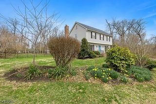 14 Grove Street, Rocky Hill Boro, NJ 08553