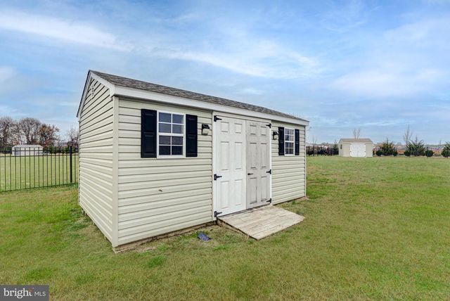 114 HARDROCK DR, Smyrna, DE 19977