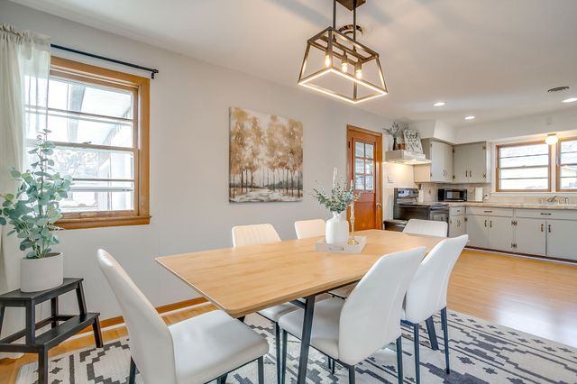 809 Euclid Street, Cleburne, TX 76033