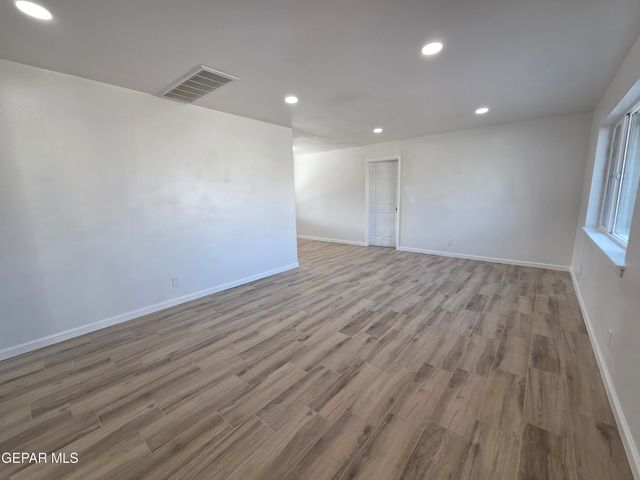 1221 MEADOWVIEW Drive, El Paso, TX 79925