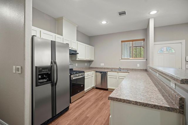 5215 Kingsbury Street, Houston, TX 77021