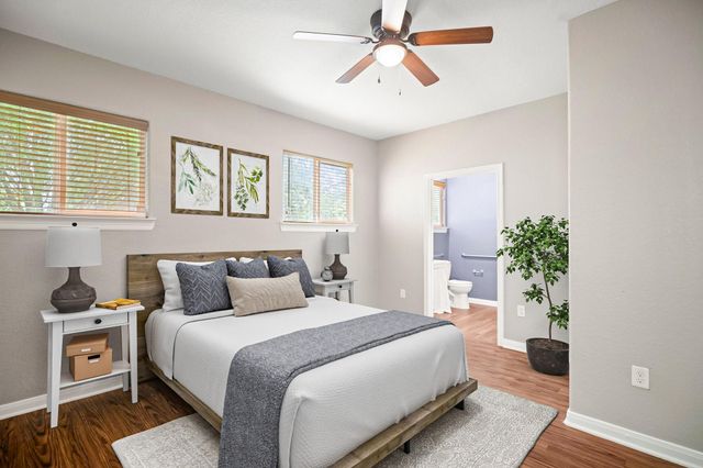 5215 Kingsbury Street, Houston, TX 77021