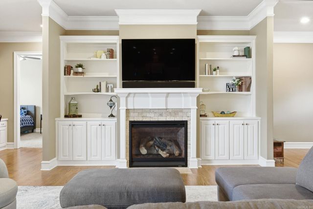 6 Hoggards Ridge, Little Rock, AR 72211