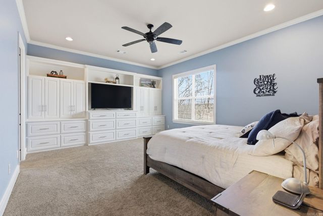 6 Hoggards Ridge, Little Rock, AR 72211