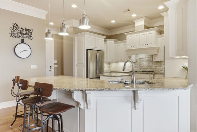 6 Hoggards Ridge, Little Rock, AR 72211