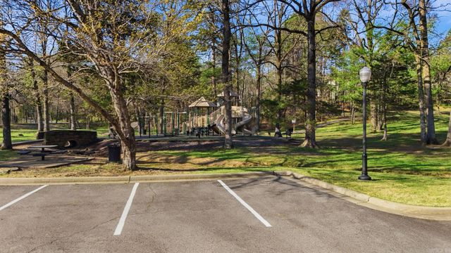 6 Hoggards Ridge, Little Rock, AR 72211