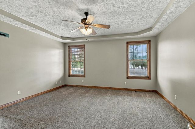 1002 E Rachael Drive, Republic, MO 65738