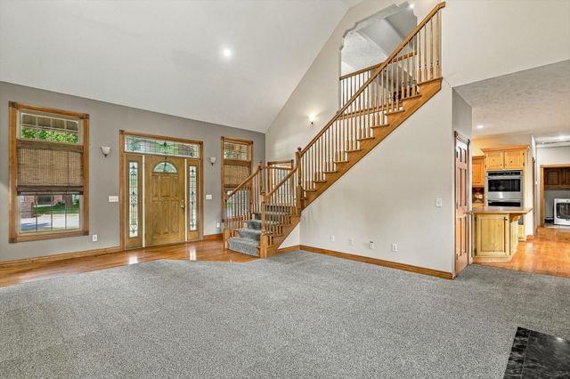 1002 E Rachael Drive, Republic, MO 65738