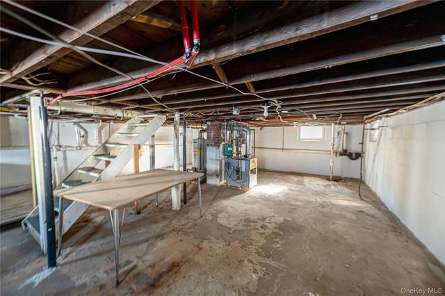 71 Community Road, Bay Shore, NY 11706