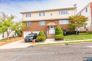 64 Bayliss Street 2nd floor, North Arlington, NJ 07031