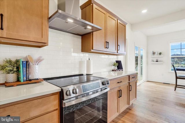 422 SPRINGHOUSE LN, York, PA 17406