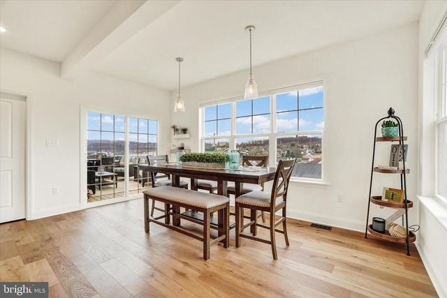 422 SPRINGHOUSE LN, York, PA 17406