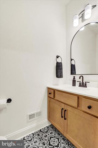 422 SPRINGHOUSE LN, York, PA 17406