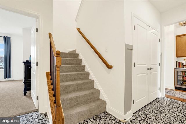 422 SPRINGHOUSE LN, York, PA 17406