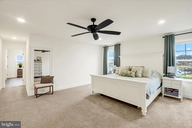 422 SPRINGHOUSE LN, York, PA 17406