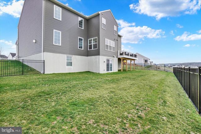 422 SPRINGHOUSE LN, York, PA 17406