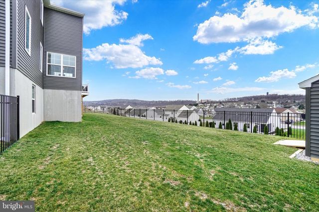 422 SPRINGHOUSE LN, York, PA 17406