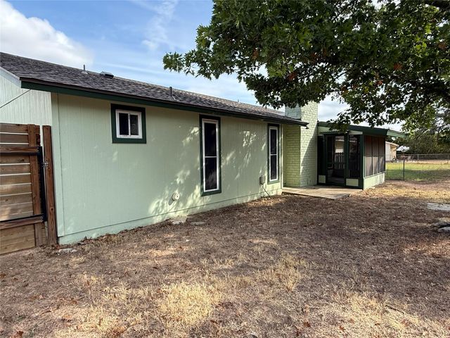 411 Buckboard BLVD, Round Rock, TX 78681