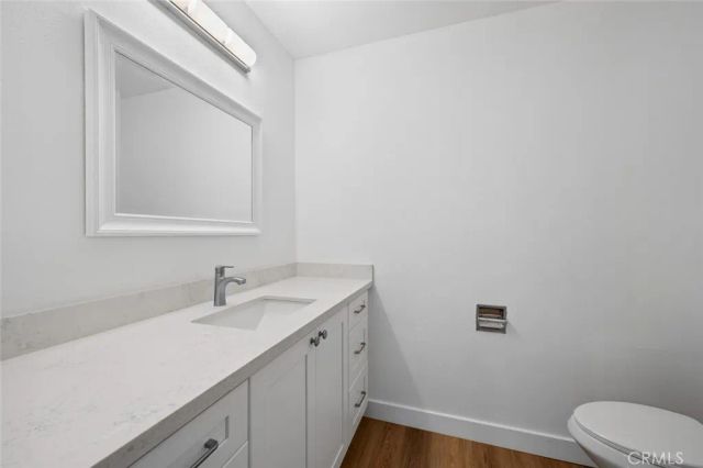 2620 W Aurora 2, Santa Ana, CA 92704