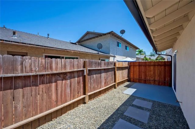 2620 W Aurora 2, Santa Ana, CA 92704