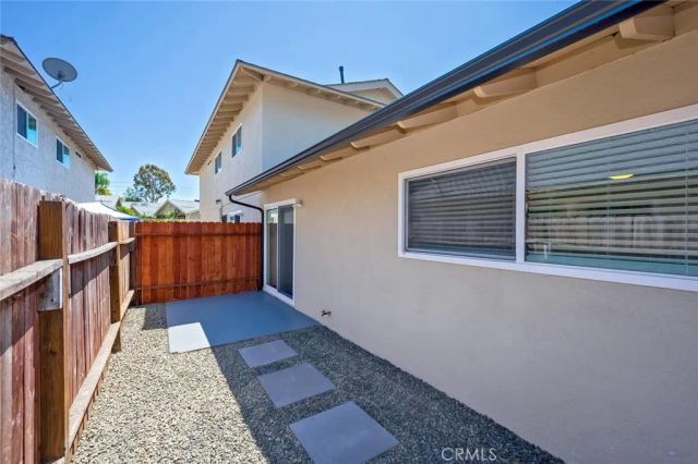 2620 W Aurora 2, Santa Ana, CA 92704