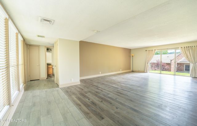 536 Berlin Drive 187, Knoxville, TN 37923