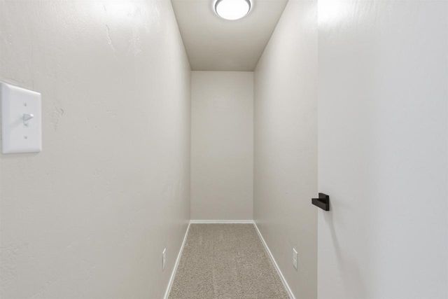 2518 S MADISON STREET, Appleton, WI 54915