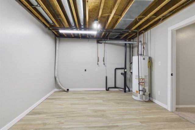 2518 S MADISON STREET, Appleton, WI 54915