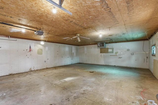 2518 S MADISON STREET, Appleton, WI 54915