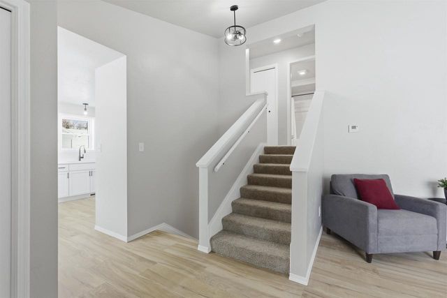 2518 S MADISON STREET, Appleton, WI 54915