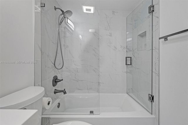 1105 Lake Shore Dr 202, Lake Park, FL 33403